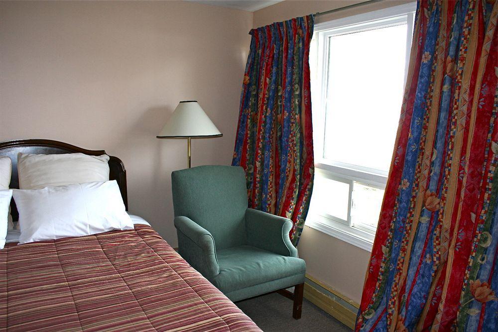 Lakeside Inn Orillia Exterior foto